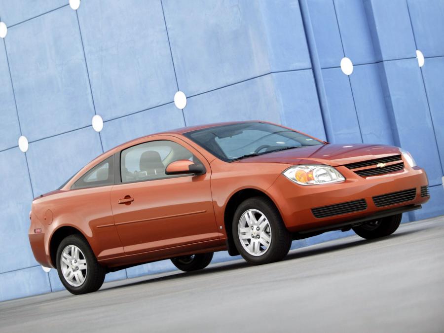  Chevrolet Cobalt Coupe 2004 года  (фото 3 из 6)